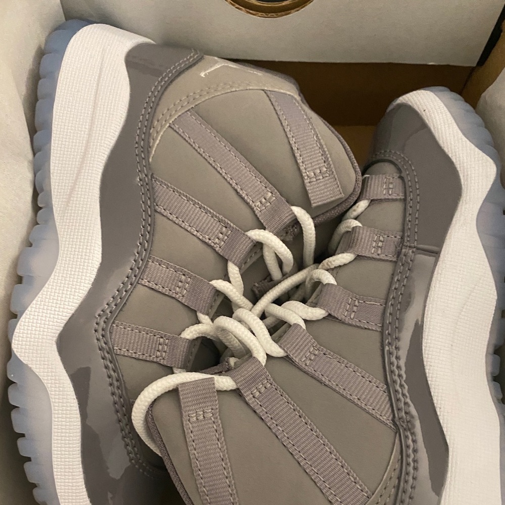 Air Jordan 11